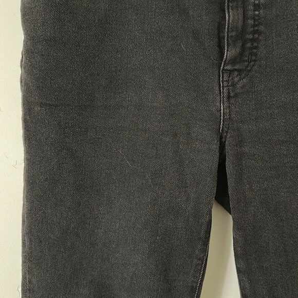 Madewell size 30 kick out crop in washed black - Picture 3 of 6